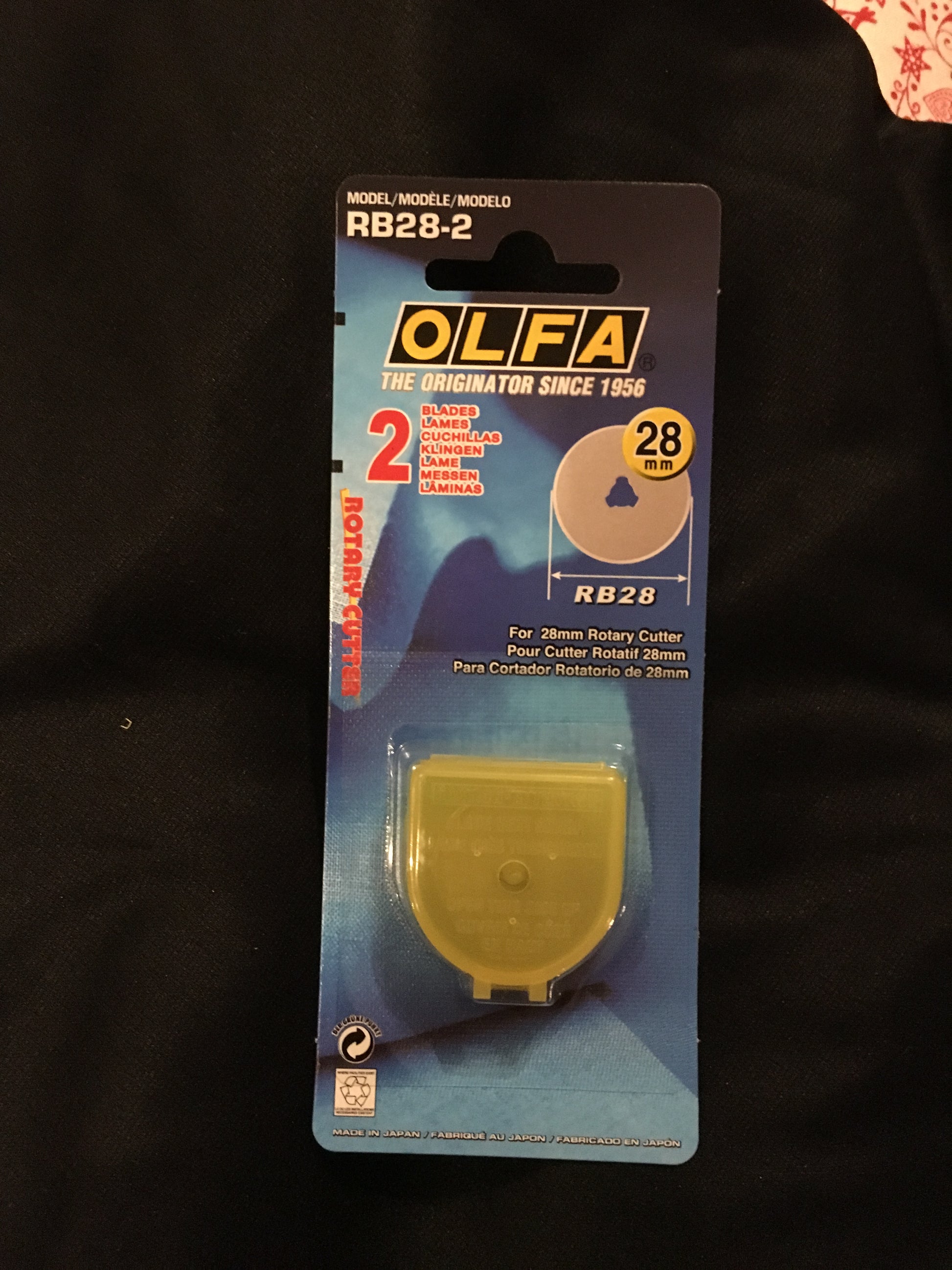 28mm Olfa cutter blade 2 pack image 0