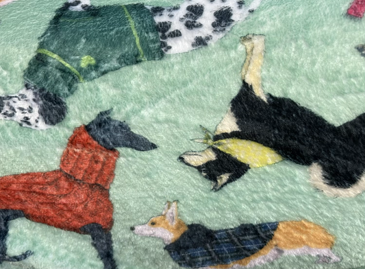 Super soft fleece with large dog design image 0