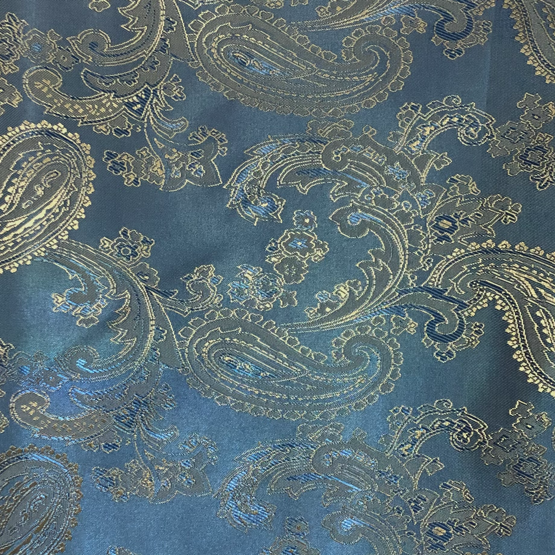 Two Tone Paisley Lining image 0